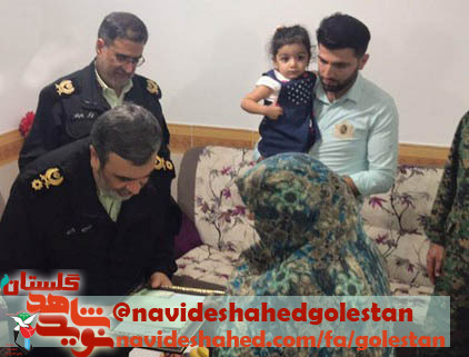 دیدار سردار اشتری با خانواده شهید علی‌اکبر وردان در گلستان