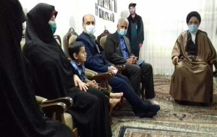 دیدار رئیس دیوان عالی کشور با خانواده شهید زورقی