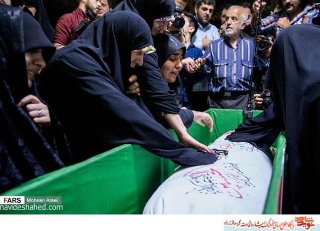 مراسیم الوداع مع الشهید الفیلق حسین ادیبان ؛ بالصور