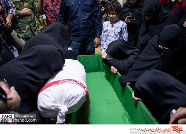 مراسیم الوداع مع الشهید الفیلق حسین ادیبان ؛ بالصور