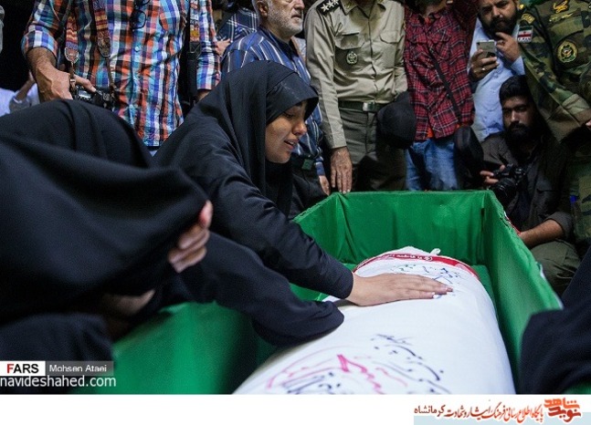 مراسیم الوداع مع الشهید الفیلق حسین ادیبان ؛ بالصور