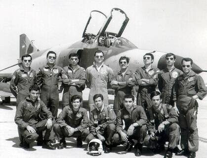 الشهيد سيد علي اندرزكو وشهيد المحراب اية الله الشيخ محمد صدوقي والشهيد الطيار محمد نوجه والشهيد الطيار عباس دوران