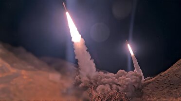 الحرس الثوري: تدمير معدات عسكرية وخزانات وقود تابعة للأسطول الخامس الأمريكي في البحرين