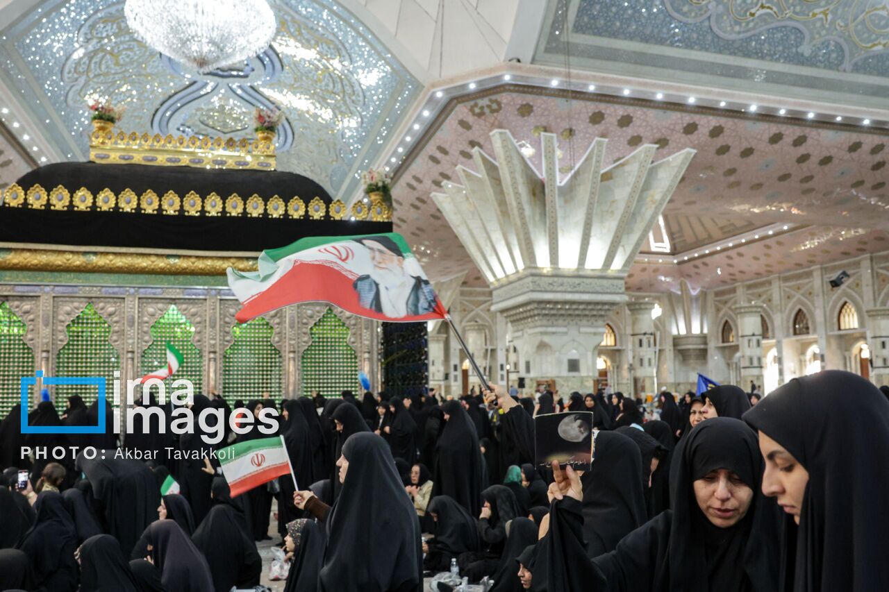 Thousands of Iranians mark 37th anniversary of Imam Khomeini’s passing