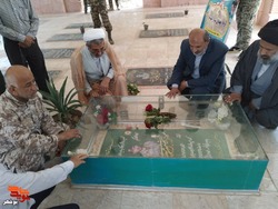 گزارش تصویری|دیدار مدیرکل بنیادشهید بوشهر با خانواده شهید حادثه ناوچه کنارک