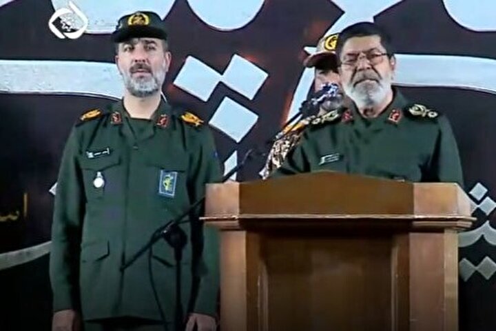 کتاب «نفاق در کمین» رونمایی شد