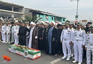 تشییع باشکوه پیکر مطهر ناوسروان «حامد اکاتی» در...