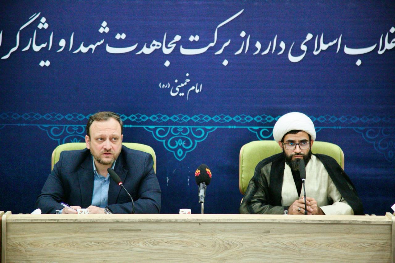شهدای جنگ و شهدای میناب باید محور برنامه‌های فرهنگی و رسانه‌ای راهپیمایی باشند
